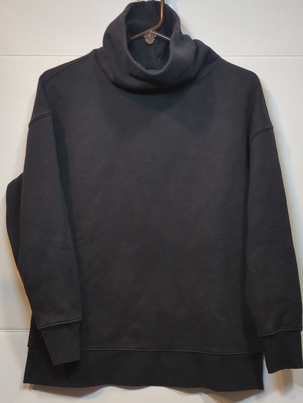 Athleta Black Women's Turtleneck Sweatshirt